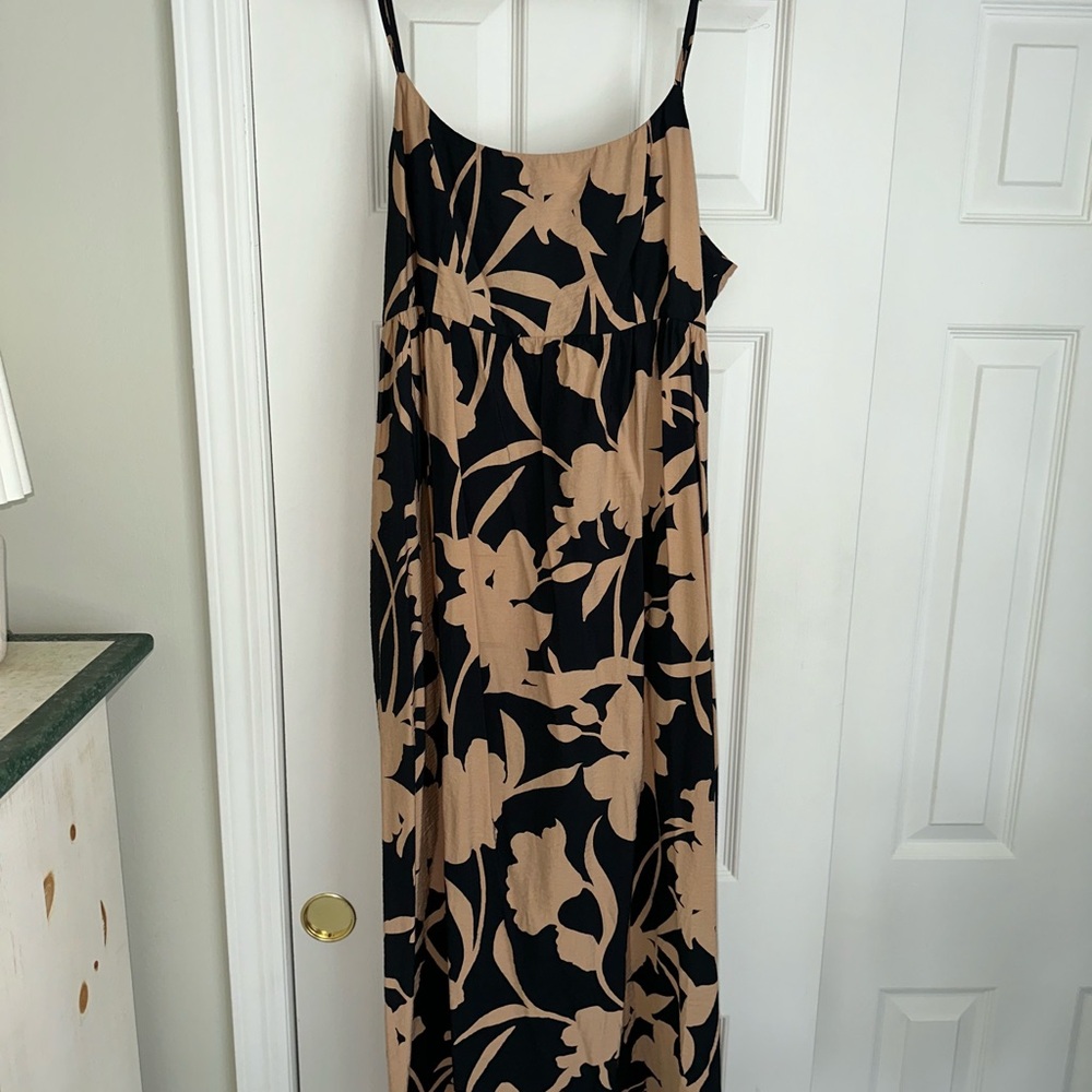 a new day Black and Tan Floral Midi/Maxi Dress- Size XL
